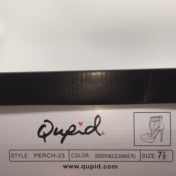 Qupid Women’s Platform Green Faux Snakeskin 5.5 in Heels Size 7.5 - Picture 15 of 16